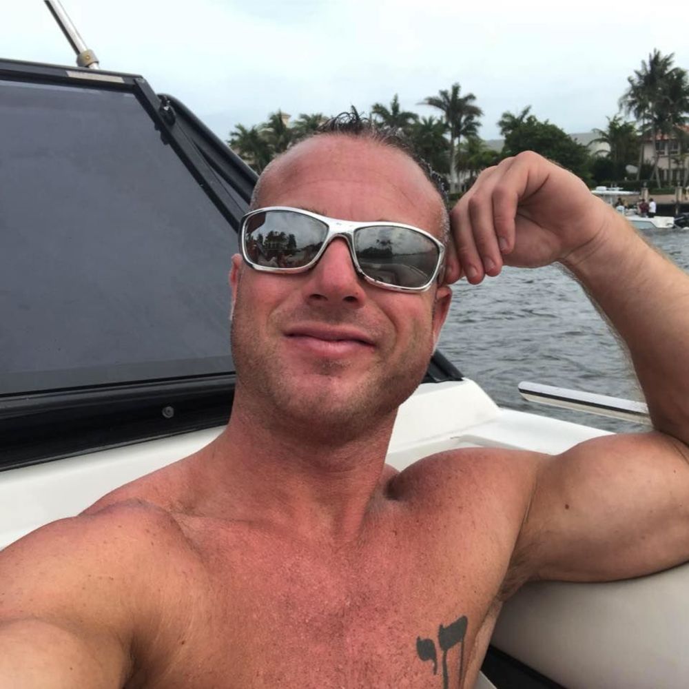 Meet your Posher, Jeffrey